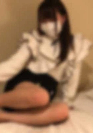 [Private Shoot/Innocent] Seriously Cute! Clothed Sex With A Slender, Beautiful Maid Cafe Employee! Raw Sex And Cumming Inside!!