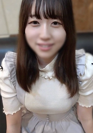 You Can Tell From The Thumbnail That She Has Huge Breasts! Enjoy The Innocent Sex Of A College Student Who Has Been In Tokyo For A Year And Is Still Not Used To City Life!