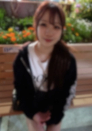 [First Shoot] 18 Years Old! A Fair-skinned, Innocent Girl! Her Adorable Body Has A Whale-like Physique. She Was Completely Satisfied With The Internal Ejaculation Finish!