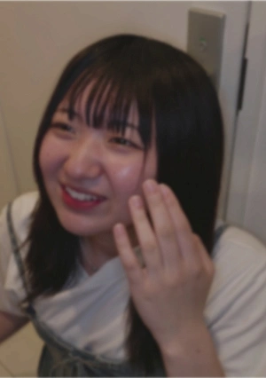 [Youth Generation/Face Revealed In Main Feature] Since It Was Possible To Do Softcore Filming Without Actual Intercourse, She Gave A Blowjob And Swallowed The Semen She Had Been Saving For Over 5 Days.