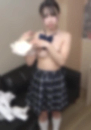 ～18歳世代。坂道系アイドルを彷彿させるナチュラル美女ルックスと再会。ナチュラルな透明感に再び大量中出し。