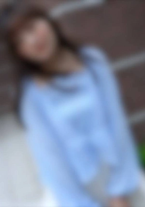 [18 Years Old, No Face Shown] I Had 18-year-old Nako-chan, A Music School Student Aspiring To Be A Flutist, Escort A 50-something Man With A Huge Penis As A Celebration For His Release From Prison.