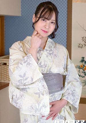 “Shoot it on me...” A barrage of thick cum splashes all over the face of a beautiful, mature woman in a yukata