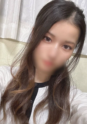 【完全素人】スレンダー美人中出しハメ。レビュー特典必須ビ※_クを使用して巨根チンポで何度も悶絶させまくって大量顔射ハメ。